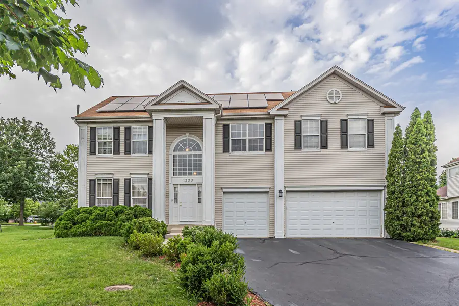 1300 Palisades Drive, Bolingbrook, IL 60490 - #2