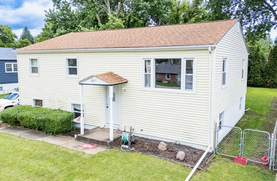 2311 W 46th Street, Davenport, IA 52806 - #3