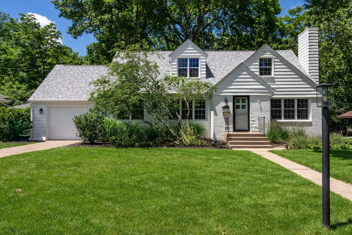 2140 Fairhaven Road, Davenport, IA 52803 - #1