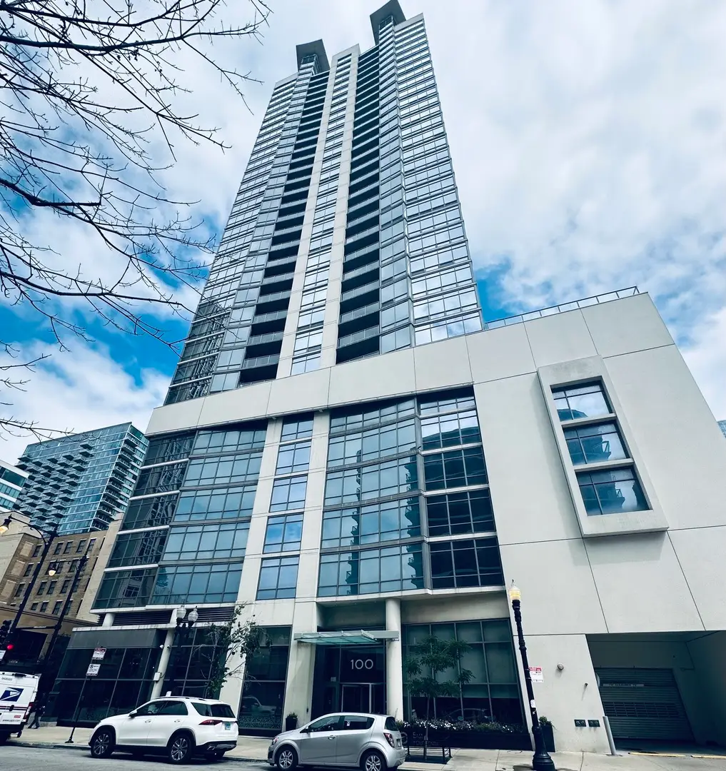 100 E 14th Street #2409, Chicago, IL 60605 - #1