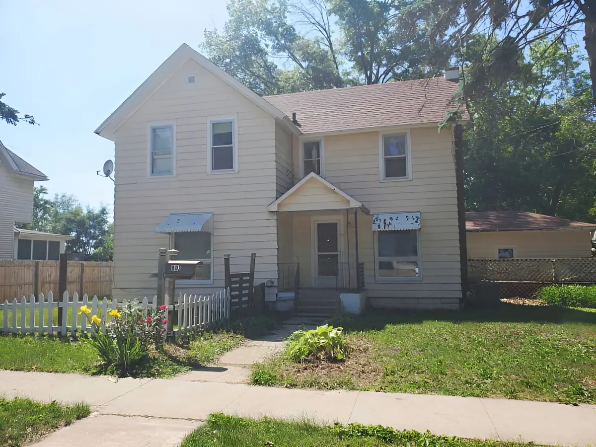 802 Locust Street, Prophetstown, IL 61277 - #1