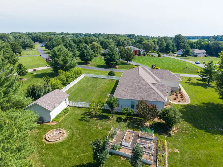 14205 N Mcraven Lane, Mount Vernon, IL 62864 - #3