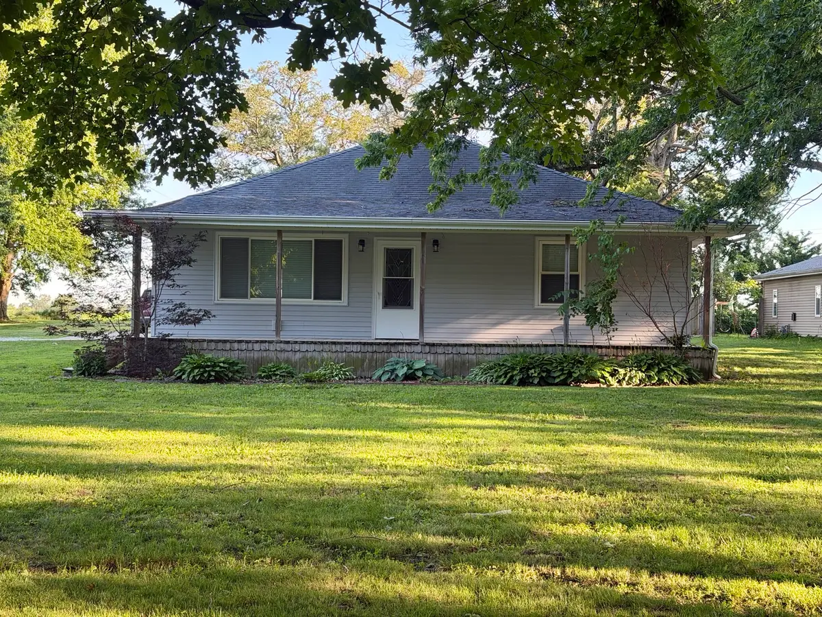 7748-125 E 3000 North Road, Manville, IL 61319 - #1