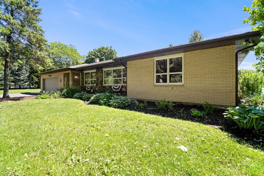 2720 N Bayview Lane, McHenry, IL 60051 - #2