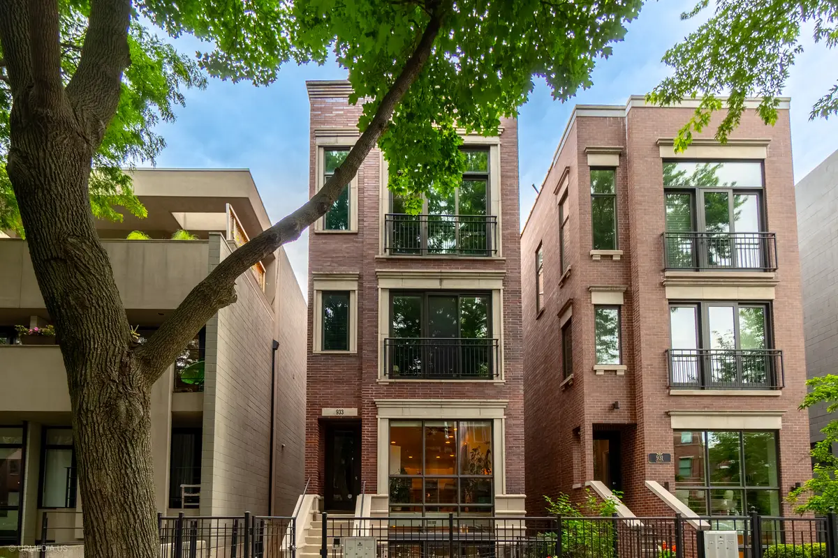 933 N Wolcott Avenue #1, Chicago, IL 60622 - #1