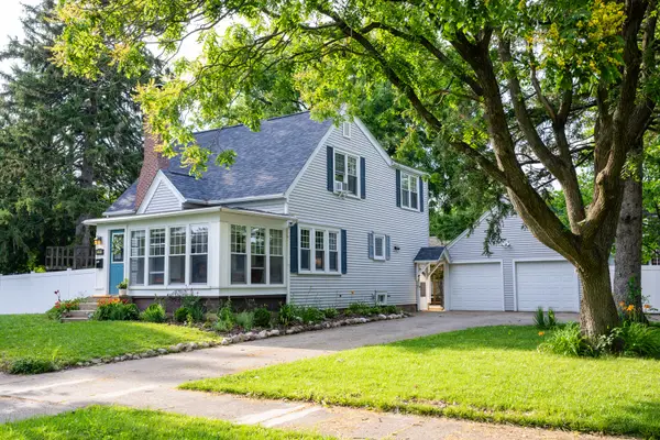 1214 W Green Street, Champaign, IL 61821