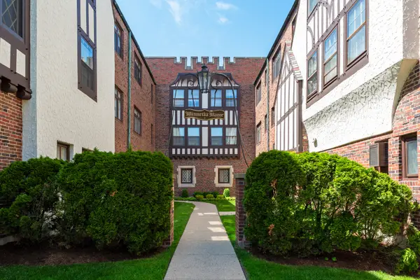 1101 Merrill Street #M1, Winnetka, IL 60093