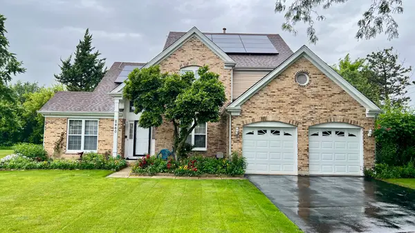 2460 Otter Creek Lane, Elgin, IL 60123
