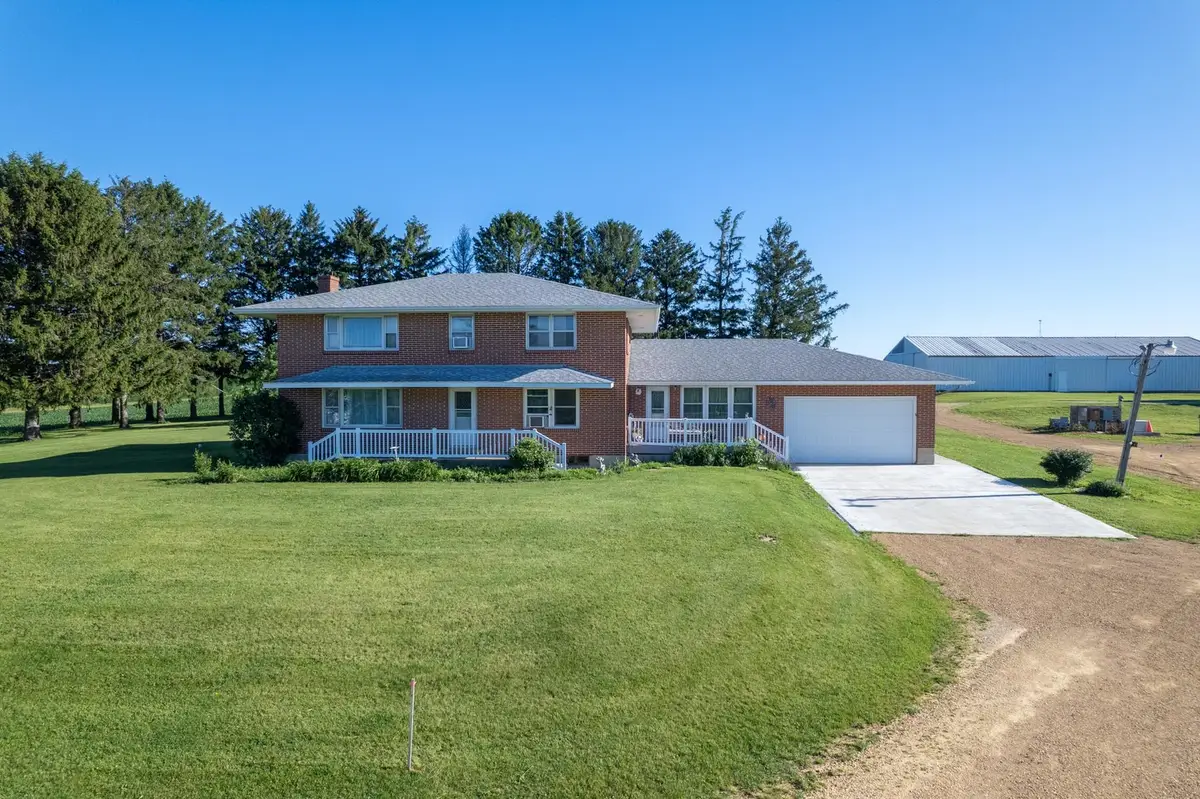 30319 Brookville A&b Road, Lanark, IL 61046 - #1