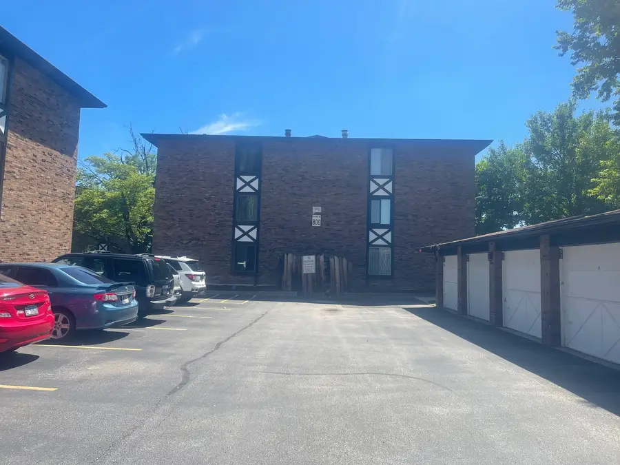 13622 Royal Court #824, Crestwood, IL 60418 - #2