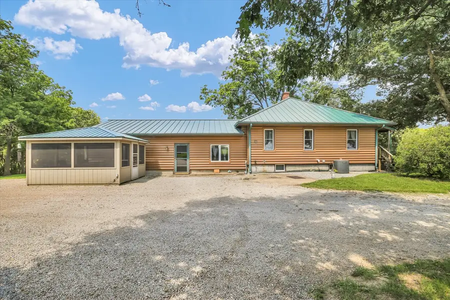 675 E 1950 North Road, Monticello, IL 61856 - #2