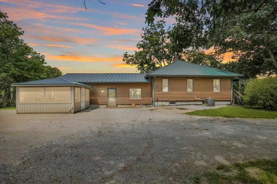 675 E 1950 North Road, Monticello, IL 61856 - #3