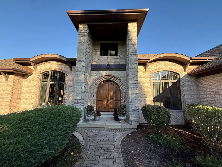 1311 E Longwood Drive, Woodstock, IL 60098 - #2