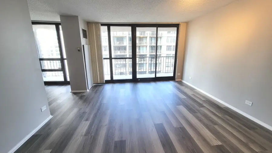 10 E Ontario Street #2406, Chicago, IL 60611 - #2