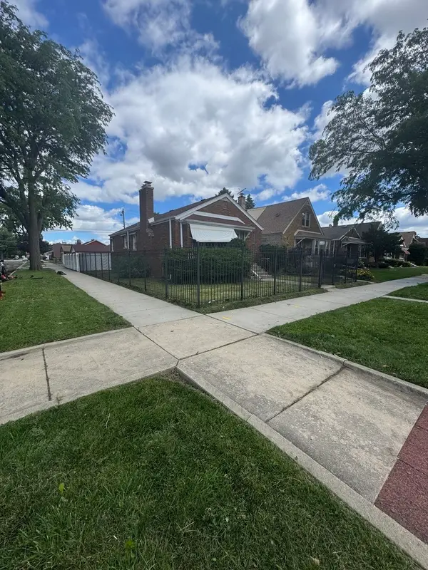 3258 W 84th Street, Chicago, IL 60652
