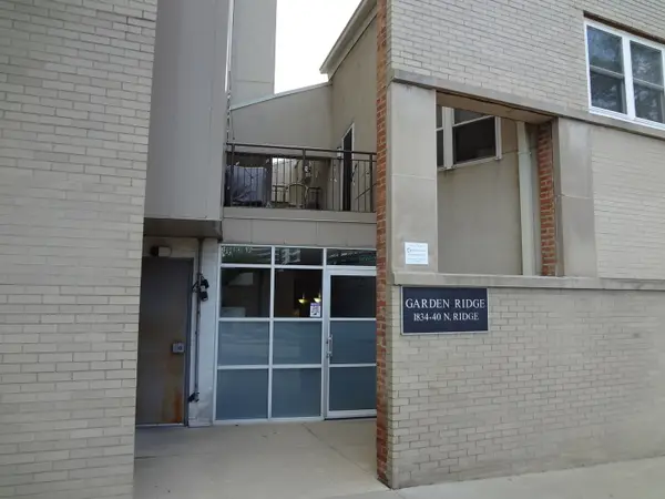 1834 Ridge Avenue #137, Evanston, IL 60201