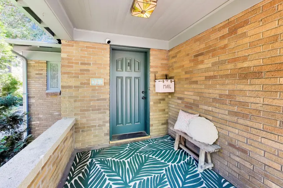 322 Oak Circle, Wilmette, IL 60091 - #3