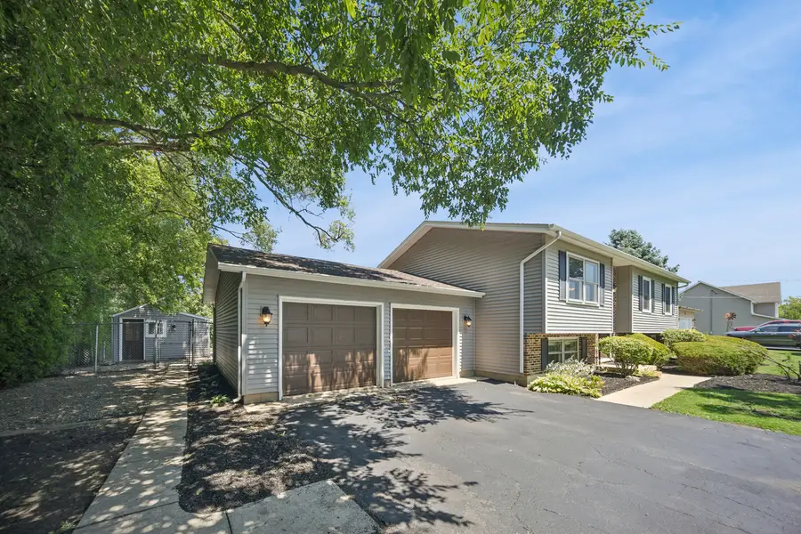 24454 W Hart Road, Round Lake, IL 60073 - #2