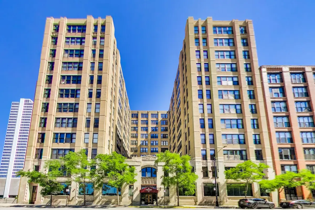 728 W Jackson Boulevard #724, Chicago, IL 60661 - #1