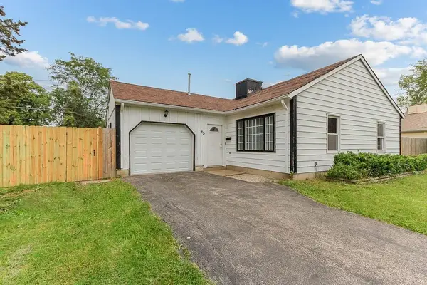512 Cherry Circle, Glenview, IL 60025