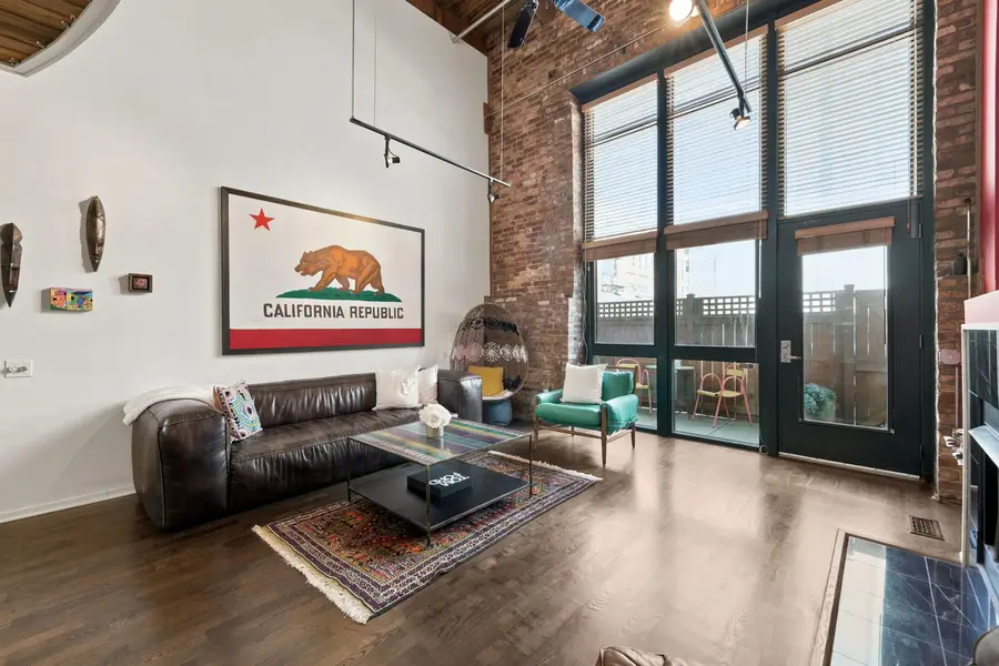 1632 S Indiana Avenue #107, Chicago, IL 60616 - #3