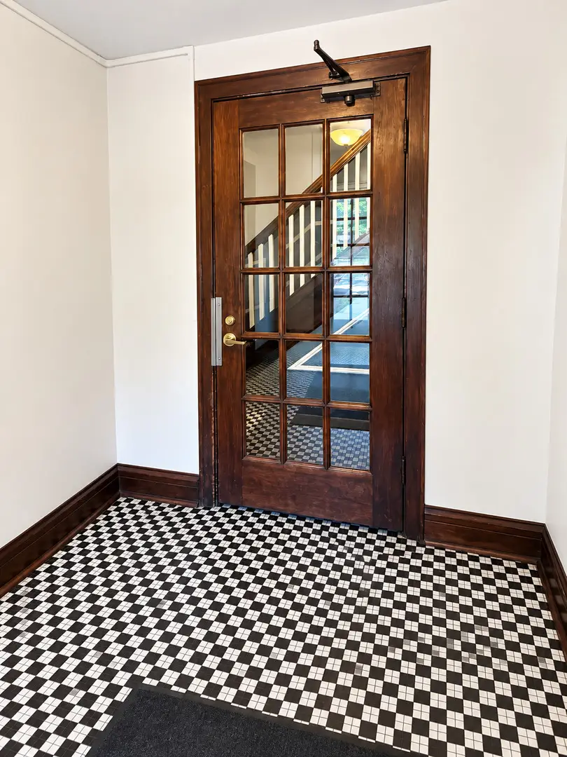 7078 N Wolcott Avenue #G, Chicago, IL 60626 - #3