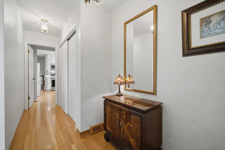 5530 Greenwood Street, Morton Grove, IL 60053 - #3