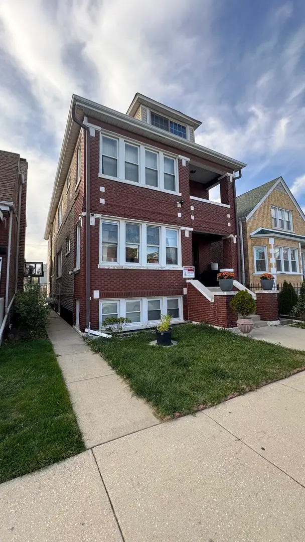 1626 S 49th Avenue, Cicero, IL 60804 - #3