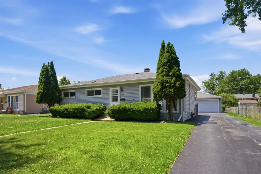 714 N 2nd Avenue, Villa Park, IL 60181 - #2