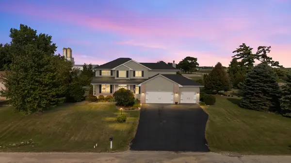 101 Hickory Lane, Kirkland, IL 60146