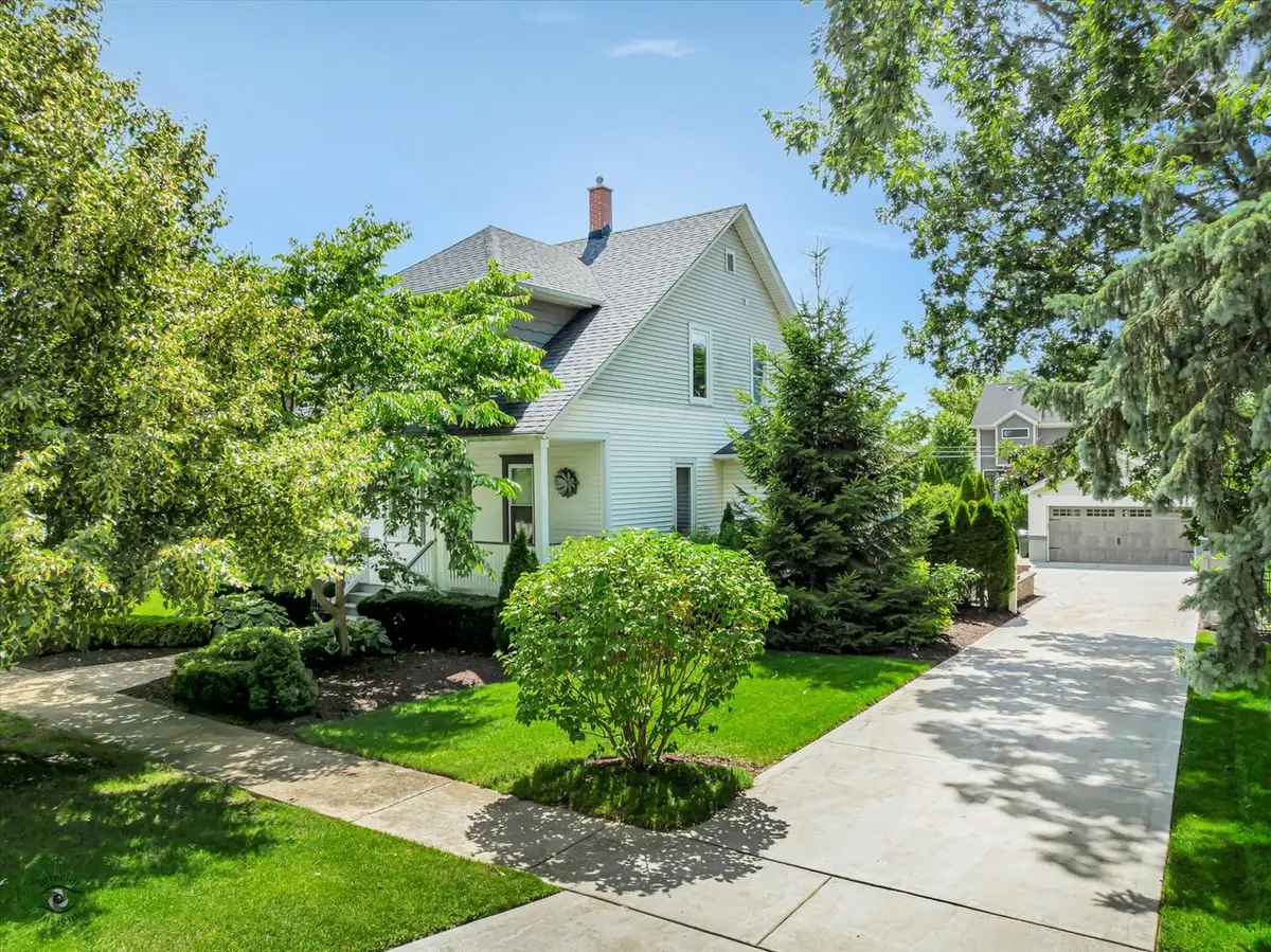 220 Hickory Street, Frankfort, IL 60423 - #1