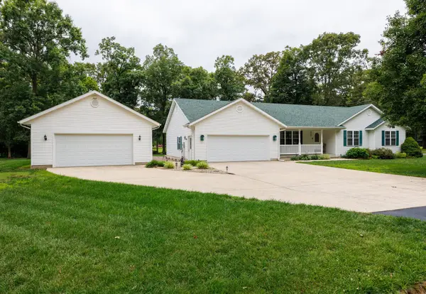 3608 Andrews Court, Salem, IL 62881