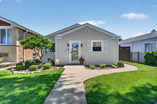 6109 S Neenah Avenue, Chicago, IL 60638