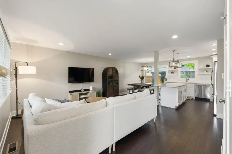 6029 Grand Avenue, Downers Grove, IL 60516 - #3