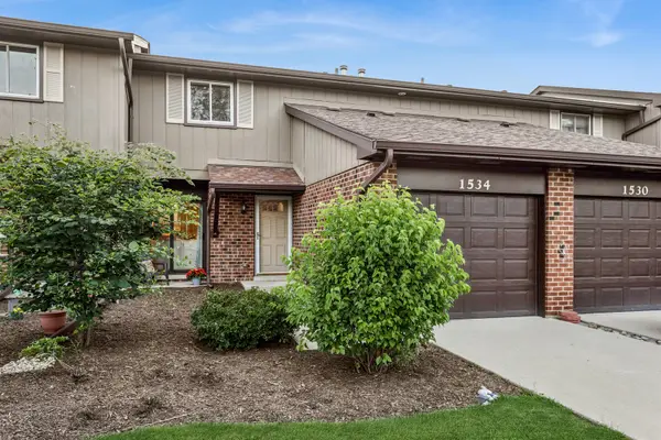 1534 Blackburn Street, Wheaton, IL 60189