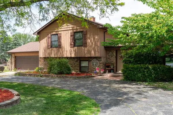2904 Scott Avenue, McHenry, IL 60050