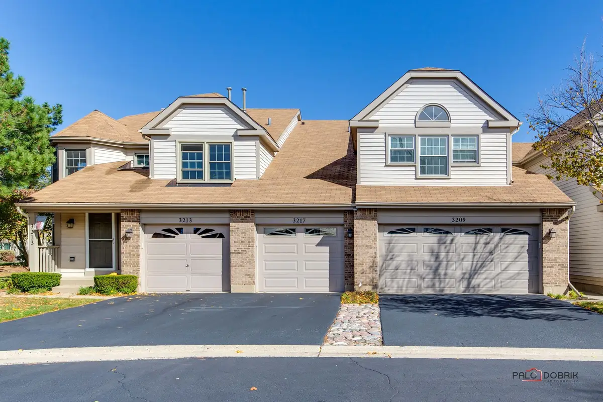 3209 N Daniels Court, Arlington Heights, IL 60004 - #1