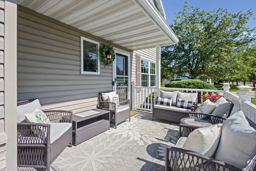 1006 Lindsay Street, Joliet, IL 60431 - #3