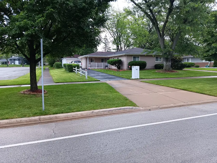 417 N Orchard Drive, Park Forest, IL 60466 - #3