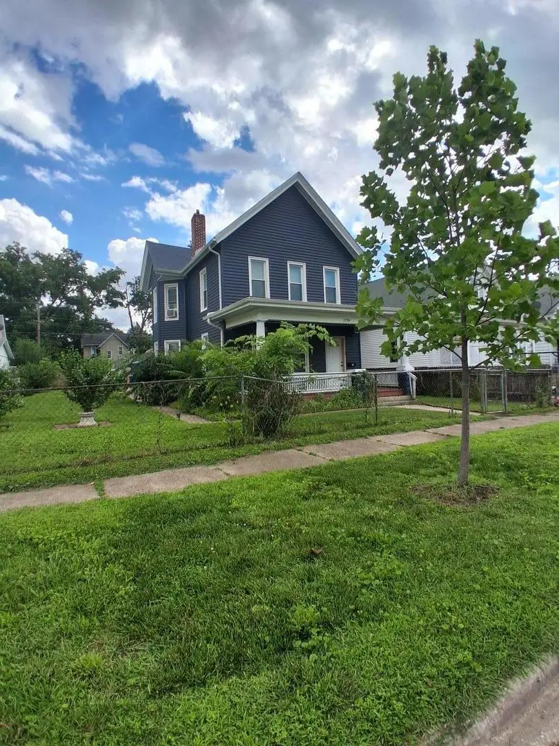 2736 5 1/2 Avenue, Rock Island, IL 61201 - #2