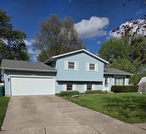 1002 Loren Drive, Joliet, IL 60431
