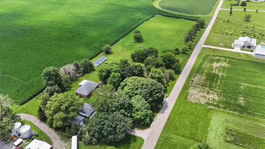 1413 E 2950 North Road, Mansfield, IL 61854 - #2