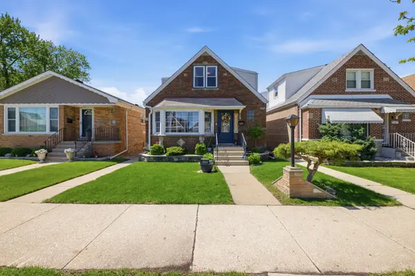 5052 S Laporte Avenue, Chicago, IL 60638