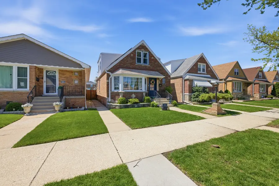 5052 S Laporte Avenue, Chicago, IL 60638 - #2