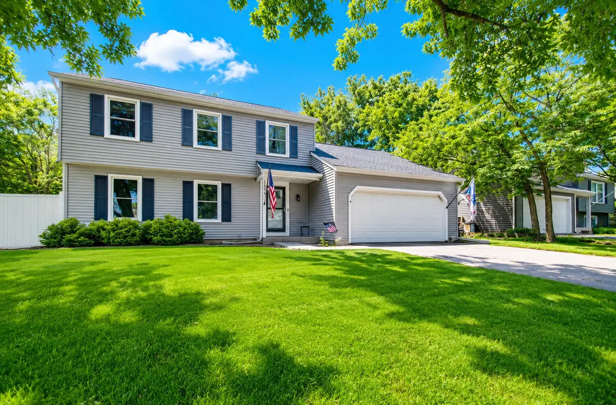 1581 Madison Avenue, Saint Charles, IL 60174 - #1