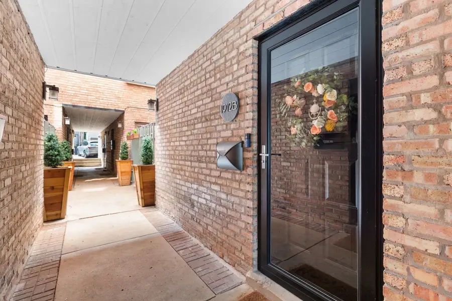 1912 N Cleveland Avenue #B, Chicago, IL 60614 - #3