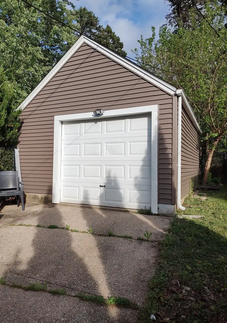 1826 Ohio Parkway, Rockford, IL 61108 - #2