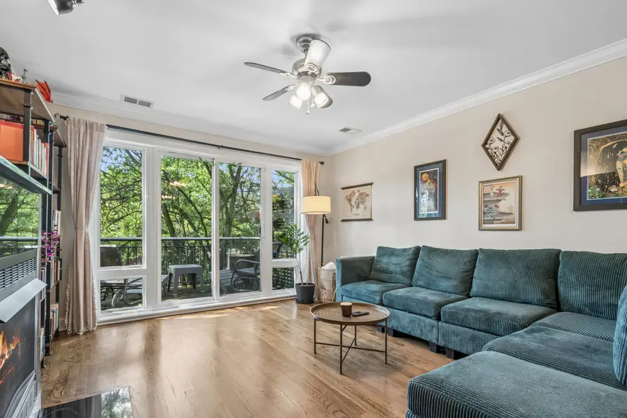 1514 W Pratt Boulevard #3B, Chicago, IL 60626 - #3