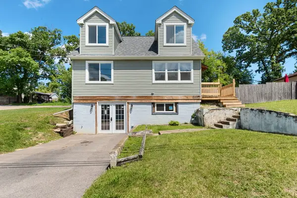 105 Morningside Drive, Lakemoor, IL 60051