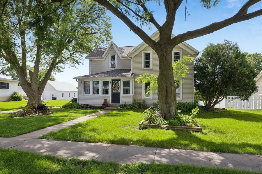 212 Main Street, Delmar, IA 52037 - #2